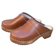 standard leather brown clogs