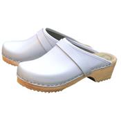 Sabots en cuir blanc W