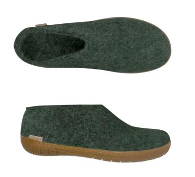 Chaussons ALFREDA verts semelle gomme