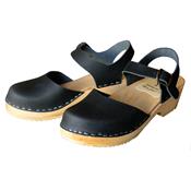 moa black 2580 clog