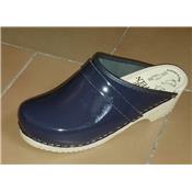 marine patented clogs