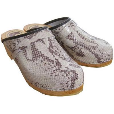 boa beige clog