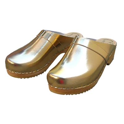 metallized leather clogs, Gold