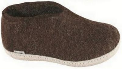 chaussons pourpres enfants T 32