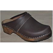 Clogs, dark brown nubuck leather 