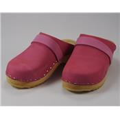 sabot en cuir nubuck couleur fuchsia