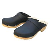 mat black leather Clogs