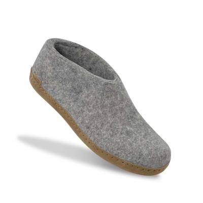 Chaussons ALAIN gris clair semelle cuir